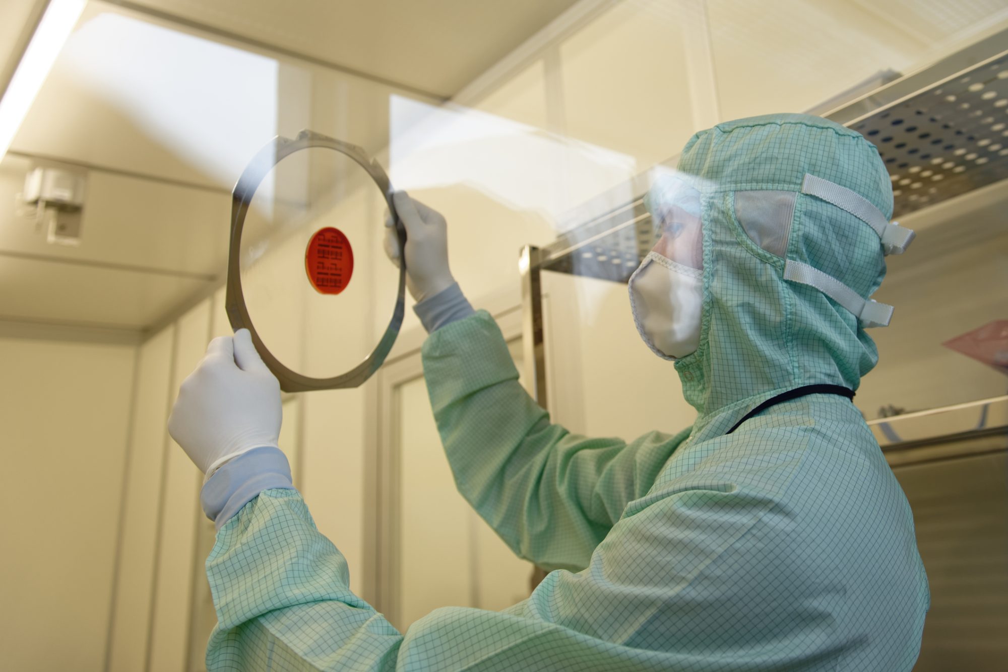 Cleanroom Installation & Modification | Scotland | UK | Ireland ...